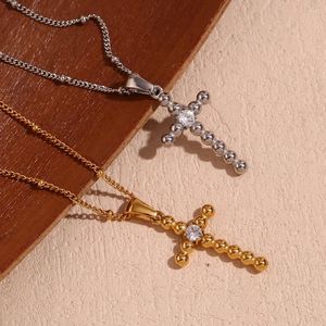 Collane con ciondolo Perle di zirconi in acciaio inossidabile Collana con croce Regalo di gioielli femminili delicati impermeabili di alta qualità