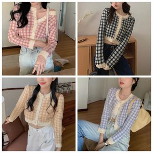 Kvinnors stickor Korean Houndstooth Short Sweater Cardigan Jacka Kvinnor Elegant Imitation Mink Fleece Knitwear Tops Vintage O-Neck Sticked