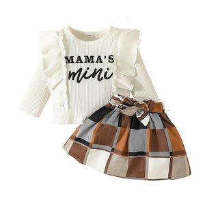 Clothing Sets Autumn 624 Months Toddler Baby Girl Ruffle Long Sleeve Letter Pit Stripe Top Plaid Half Skirt Set 2 PCS 23Y 231207