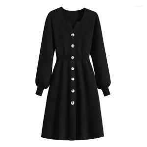 Lässige Kleider Elegantes knielanges Strickkleid für Frauen 2023 Weibliche große Größe 4XL Herbst Winter Lose schwarze Einreiher Party