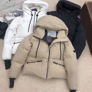 Dhgate Pra Monclair Ceket Kadın Kadın Down Hoodie Tasarımcı Marka Kadın Parka Giyim Erkekler Fermuarlı Kış Çift Açık Mekan Kalınlaştırılmış Kapşonlu Sıcak Ceket