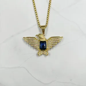 Pendant Necklaces Animal Gold Color Necklace Men One Piece Kpop Eagle Feather Blue Stones For Male Gargantilla Mujer Fashion Jewelry