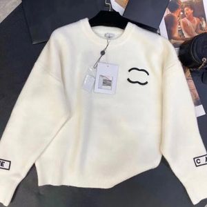 marchio del canale Lussuoso 100 puro cashmere da donna girocollo C lettera maglione grafico autunno inverno pullover allentato maglioni lavorati a maglia camicia tee top