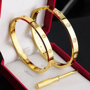 Designer di gioielli di lusso Braccialetti a vite da donna Classico braccialetto in lega di acciaio al titanio 50 placcato oro Colori artigianali Oro Argento Rosa Mai F Jxor
