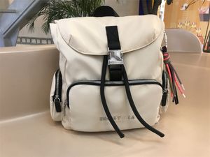 새로운 스페인 Bimba Y Lola Bag 2023 New Fashion Packbag 카메라 디자인 모델 숄더백