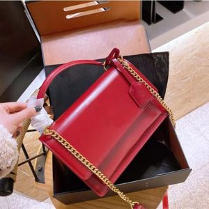 Tasarımcı çantaları omuz lüks çantaları yüksek kaliteli zarf çantası kadın moda çantalar metal zincir crossbody çanta tek omuz çantaları en iyi Noel hediyesi