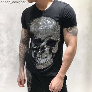 Philipp Plein Pp Rock Style Summer Men Designer t Shirt Diamond Skull Abbigliamento di marca Camicie di moda T-shirt da donna T-shirt Hip Hop di alta qualità 202320 SPDR