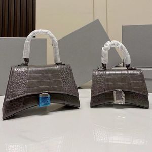 Zaprojektowane torby torby torby modowe prezent na jedno ramię w torbie crossbody torebki torebki metalowa łańcuch luksusowa wysokiej jakości torba na koperty torebki mody najlepszy prezent