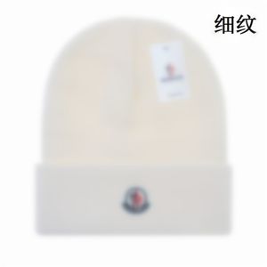 Designer Beanie goose Knitted caps pullovers warm wool cap cold hat winter hats cappello casquette Skull Caps Casual W1