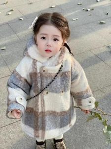 Daunenmantel Kinder Kunstfell Winter Mädchen Gestreifte Wolle Kapuze Lange Jacke Kleidung Warm Baumwolle Gepolsterter Mantel
