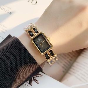 Andra klockor Pablo Raez Säsong Luxury Pure Black Square Dial Armband Set Lady Quartz Wristwatch Female Clock High Quality 231207