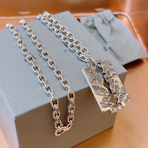 Women's luxury brand designer necklace minimalist 18K gold-plated crystal pearl rhinestone sweater Newklace wedding party Jewellry accessories