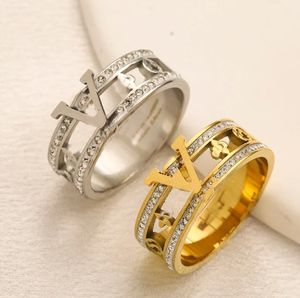 Plated Silver Plated Crystal Stainless Steel Love Wedding Jewelry Supplies Ring Fine Carving Finger Ring