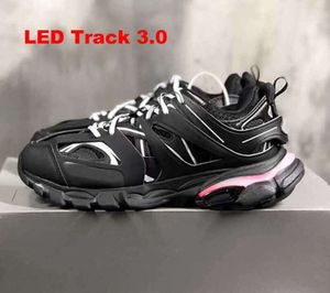 Chaussures habillees Designer Led Track 3 3.0 Chaussure Hommes Femmes Baskets Triple Noir Blanc Rose Bleu Orange Jaune Vert Tess. Tênis Gomma Pistas Esportivas YY5106