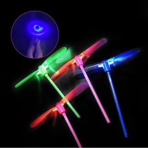 Led Rave Toy 110Pcs Novelty LED Lightning Flying Dragonfly Plastic Bamboo Hand Flash Fly Kids Children Outdoor Gifts 231207