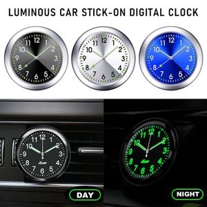 Nuovo mini orologio per auto luminoso per auto Automobiles Orologio adesivo interno Meccanica Orologi al quarzo Ornamento automatico Orologio digitale 40mm 43mm