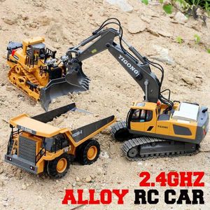 Transformation Toys Robots Children 2.4G Remote Control Excavator RC Model Car Toys Dump Truck Bulldozer Engineering Fordon Jul Födelsedagspresentl2311141