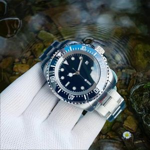 فاخرة الساقين مراقبة البحر ساكن 116660 RELOJES Ocean Watch 44mm Dial أسود الفولاذ المقاوم للصدأ ساعة 3135 حركة الساعات الميكانيكية الميكانيكية مونتر مع مربع