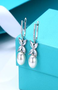 T Brand Designer Classic Style Pearl Stud Earrings Ladies Simple Jewelry Ear Studs3519550