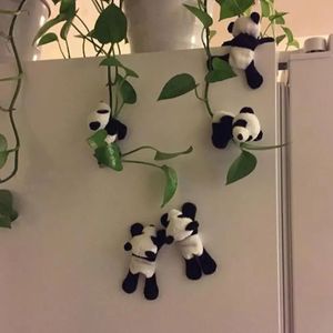 Duvar Çıkartmaları 1 PC Moda Sevimli Yumuşak Peluş Panda Bebek Buzdolabı Mıknatıs Buzdolabı Sticker Hediye Hatıra Dekor Delme A27 231208