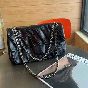 High Quality Designer Crossbody Bags with High Capacity Vintage Style Chain Bags 33x7x20cm 25581