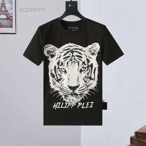 Мужчины Филипп Дизайнер Philipps дизайнер Мужская мода PP Tiger Тонкая футболка Plain Pleins Designer Fit Повседневная рубашка со стразами с коротким рукавом и круглым вырезом Футболка S 's