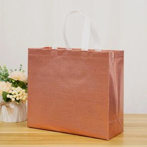 ショッピングバッグ折りたたみ式の織られていないレーザー光沢のある再利用可能な食料品バッグトート付きギフトパッケージ布張り