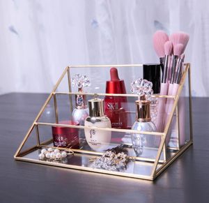 Przechowywanie łazienki Nordic Triangle Display Stand makijaż szczotka Organizator 3 -Layers Glass Makeup Organizer Dekoracja domu GA5538788