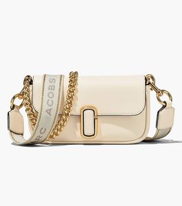 Stylish Shoulder Casual Designer Crossbody Bag Simple Portable Magnetic Lock Opens and Closes with Chain Strap in Smooth Leather 02