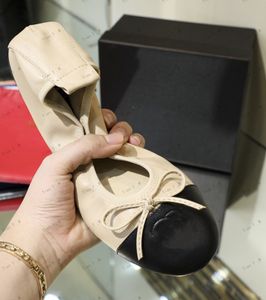 Top -Qualität sexy Markendesigner Luxus Fliege Biege Ballett Frauen echtes Leder weiche faltbare süße Kamellien Flats Elegante Bürodame Arbeit Dance Schuhe lässig