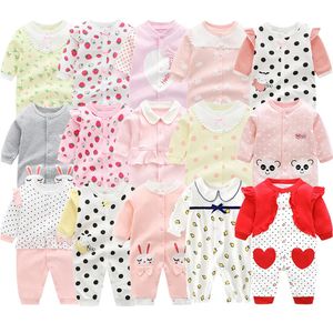 Pyjamas Baby Girl Sweet Born Filt Sleepers Toddler Girls Romper Clothes Set 3st Fall 100 Cotton Sleepwear Spädbarnskläder 231208