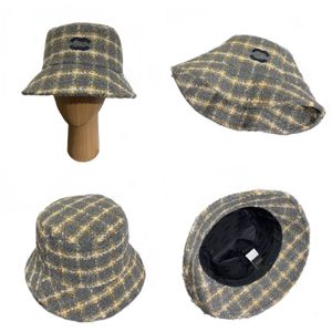 Cappello da donna vintage a cloche Designer classico pied de poule scozzese Cappello a secchiello patchwork Cappello a bombetta caldo in cotone invernale Trench da viaggio all'aperto