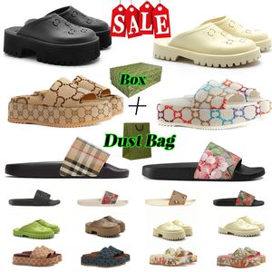 Designer Sandaler tofflor Summer Men Women Shoes Shaped Multicolor GG Flora Slides Gjuten fotbädd i svart tonalgummisula med präglad vid yttersidan