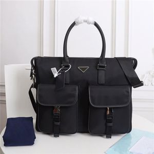 Herr Black Nylon Designer Waterproof portfölj högkvalitativ bärbar påväska stor kapacitet avslappnad en enkel kontor handbag218f