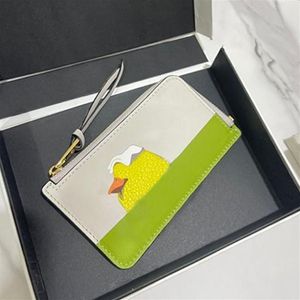 Top Calfskin Spirited Away Card Halter Reißverschluss Brieftaschen Wechseln Sie die Crossover -Geldbörse neue modische Cartoon -Muster -Tasche Totoro Halter CH2054