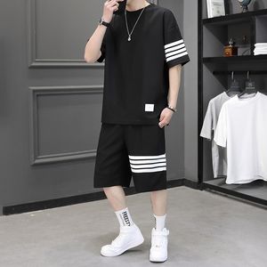 Tシャツメンズ服メンズデザイナー服韓国ファッションショーツスポーツウェア2ピースセットスウェットパンツトップとパンツ