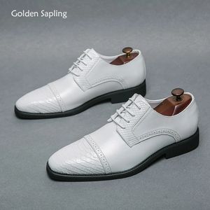 Dress Shoes Golden Sapling Wedding Shoes for Men Fashion White Leather Oxfords Men's Formal Shoes Casual Business Flats Dress Party Footwear 231208