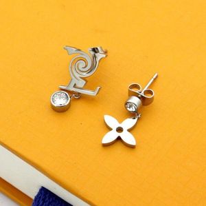 S925 Designer Jewelry Earrings for Women 18K gold silver Diamond Ear Studs Fashion Lady Jewelry accessories