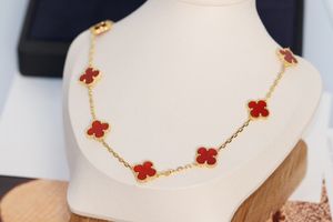 Blommor 10 designers fyra halsband bladklöver hänge halsband toppkvalitet guld klassisk kedjeskal för kvinnor bröllop smycken med låda s