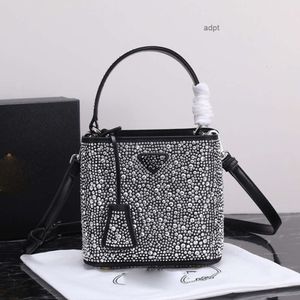 Top Quality Stylish Designer Evening Handbags Cross -body Bags Luxury Rhinestone Handbag Bling Party Bucket