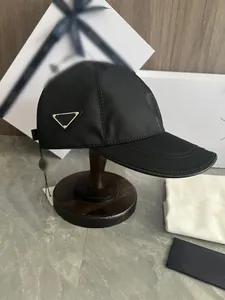 Moda uomo di lusso designer berretto da baseball logo laterale nero moda donna casual snapback lettera stampata cupola di lusso mens designer berretti cool