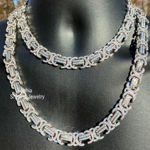 Översvämmad Moissanite Diamond Solid 925 Sterling Silver Mens Byzantine Link Chain Iced tjock