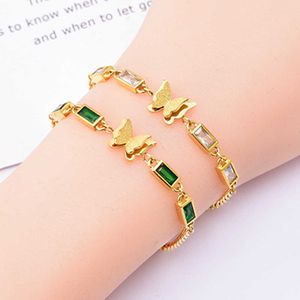 Mode Damen Schmuck Geschenk Großhandel neues Design eingelegtes Kristall vergoldetes Schmetterlings-Edelstahl-Kettenarmband für Frauen