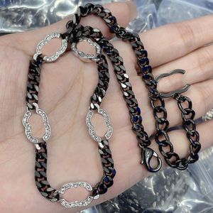 Designer Naszyjnik Wysokiej jakości wisiorek 18k złota srebrna miedziana marka mody mody mężczyzn kobiety link łańcuchy choker kryształowy naszyjnik biżuteria prezent świąteczny