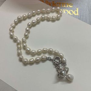 Designer Viviene Westwoods New Viviennewestwood 2023 New Western Empress Dowager Baroque Water Drop Pearl Necklace Women's Advanced 3d Saturn Ufo Pearl Necklace