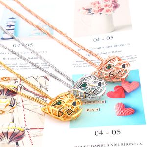 Frauen Halskette Silber Gold Leoparden Anhänger Halsketten für Frauen Mädchen Designer Männer Paar Mode Hochzeitsfeier Valentinstag Geschenke Engagierte Sets täglich Arbeit Braut