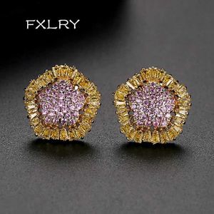 Stud Fxlry Yeni Yaratıcı Moda Beyaz /Altın Renk Kakmı Zirkon Bayanlar Geometrik Çiçek Küpe Takı YQ231211