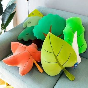 Plush Dolls Cushions Decorative Pillows for Sofa 3D Funny Creative Maple Leaves Plant Home Decor Toy Kid 50cm Memori Foam Seat Cushion 231211