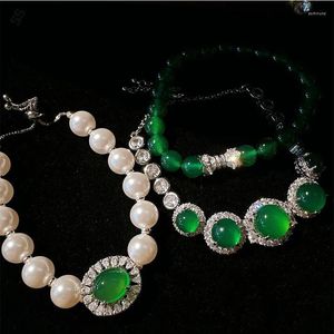 Charm Bracelets Brazil Green Chalcedony Agate Pearl Bracelet Clean Shiny Rich Bean White Gemstone Lychee Frozen Zircon Hand Chain