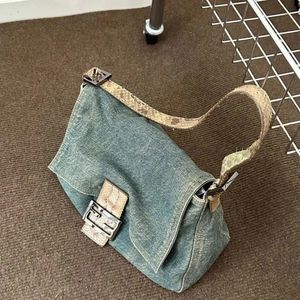 Sacos de noite Y2K Vintage Coreano Moda Versátil Ombro Underarm Harajuku Tote Denim Bag Chain Senhoras Bolsas Bolsas Bagutte Bolsas Mulheres 231211